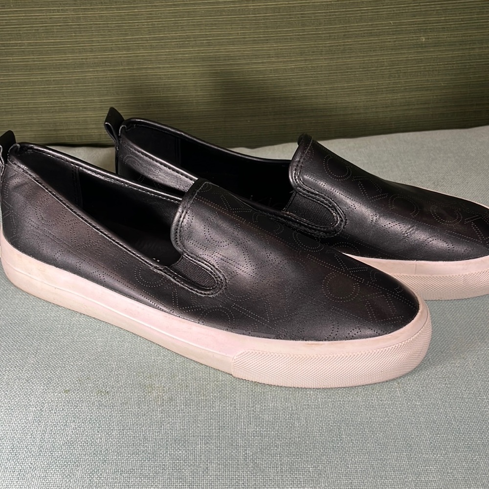 Women’s Calvin Klein size 10